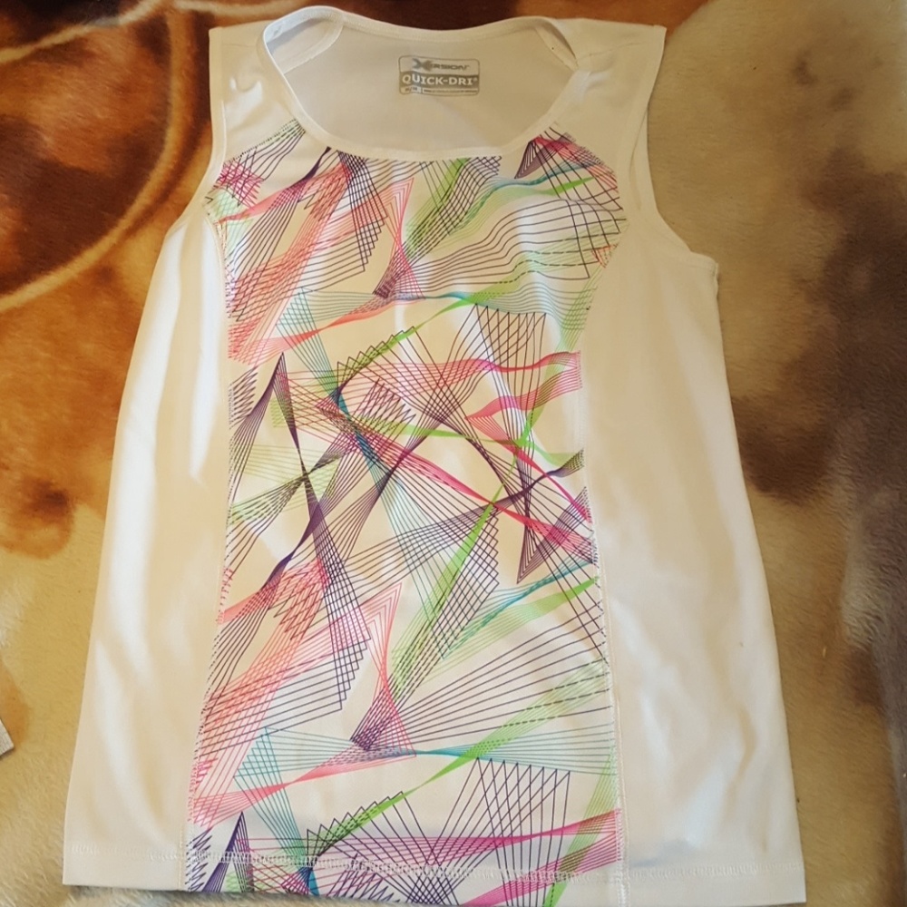 Fitness tank